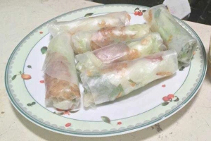 Ăn vặt Bò Bía Hoàng