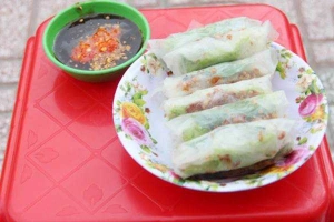 Ăn vặt Bò Bía Lý