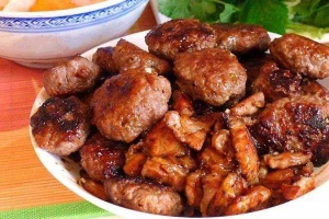 Ăn vặt Bộ Hiền - Chả Nướng Bán Cân