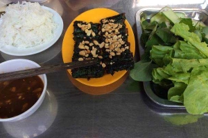 Ăn vặt Bò Lá Lốt & Lòng Non Nướng