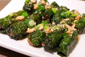 Ăn vặt Bò Lá Lốt Mỡ Chài Bình Dân
