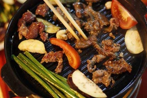 Ăn vặt Bò Nầm Nướng Bà Hoa