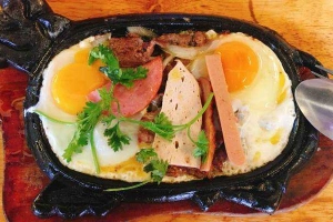 Ăn vặt Bò Né Cô Giang