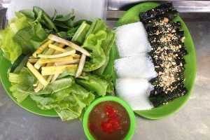 Ăn vặt Bò Nướng Lá Lốt - Đinh Tiên Hoàng