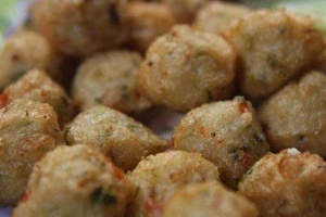 Ăn vặt Bò Viên - Vĩnh Qúi