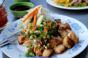 Ăn vặt Bột chiên 353