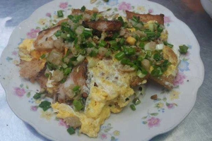 Ăn vặt Bột Chiên Cây Keo