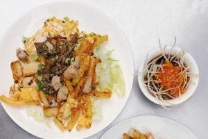 Ăn vặt Bột Chiên Chú Bình