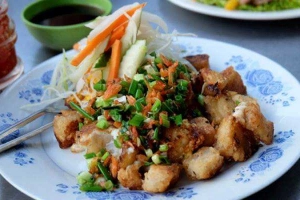 Ăn vặt Bột Chiên Trần Phú