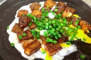 Ăn vặt Bột Chiên Trứng - Hẻm 94