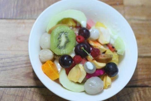 Ăn vặt Bowl Fruits - Trái Cây Tô