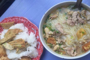 Ăn vặt Bún Các Loại - ĐH Công Đoàn