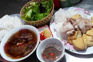 Ăn vặt Bún Chả & Bún Đậu - Giảng Võ