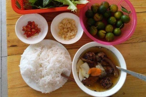 Ăn vặt Bún Chả & Bún Đậu Mẹt - Lê Trọng Tấn