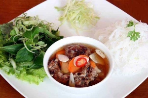 Ăn vặt Bún Chả Vỉa Hè