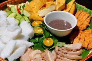 Ăn vặt Bún Đậu Mắm Tôm - Ngõ Trạm