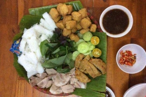 Ăn vặt Bún Đậu Mẹt - A11 Nguyễn Quý Đức