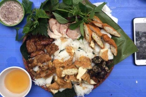 Ăn vặt Bún Đậu Mẹt - ĐH Thủy Lợi