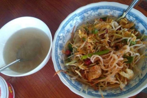 Ăn vặt Bún Hến - Bánh Canh
