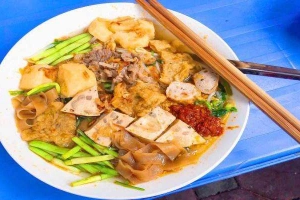Ăn vặt Bún, Miến, Bánh Đa Cua - Vỉa Hè Hàng Bún