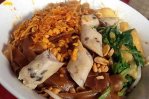 Ăn vặt Bún, Miến, Bánh Đa Trộn - Nguyễn Trãi