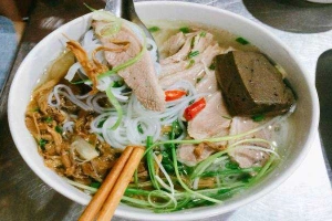 Ăn vặt Bún Miến Ngan & Phở Gà Ta - Trung Kính