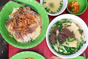 Ăn vặt Bún Ngan - Vũ Ngọc Phan