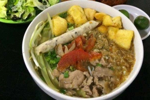 Ăn vặt Bún Riêu Bò