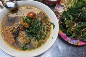 Ăn vặt Bún Riêu Cua & Bánh Đa Cua