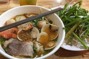 Ăn vặt Bún Thái - Hồ Thị Kỷ