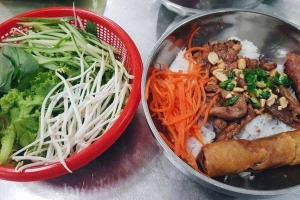 Ăn vặt Bún Thịt Nướng & Khoai Nướng - Đoàn Văn Bơ
