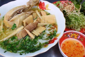 Ăn vặt Bún Vịt Bà Bớt