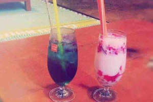 Ăn vặt Buzzz - Trà Sữa, Hamburger