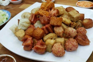 Ăn vặt Cá Viên Chiên Hồng Kông
