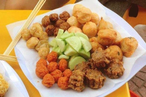 Ăn vặt Cá Viên Chiên & Gỏi Cuốn - Đường Số 3