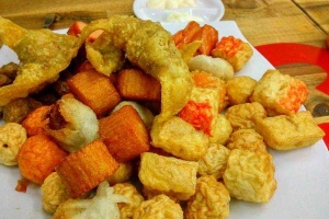 Ăn vặt Cá Viên Chiên - Nguyễn Thái Bình