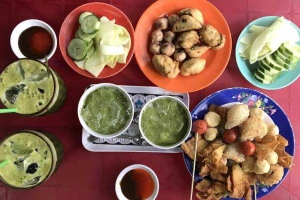 Ăn vặt Cá Viên Chiên & Xiên Que 342