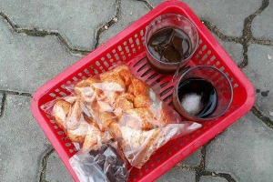 Ăn vặt Cafe Cóc Hồ Trái Tim