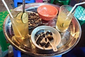 Ăn vặt Chè Bát & Trà Chanh - Chợ Gạo