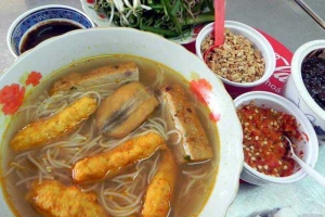 Ăn vặt Cây Mận - Quán Bún Suông