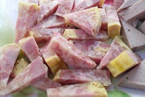 Ăn vặt Chả Lụa Thành Công