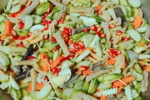 Ăn vặt Chân Gà Mẹ Đốp