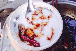 Ăn vặt Cháo Cá Bà Già