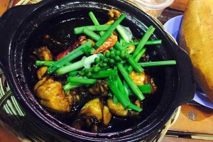 Ăn vặt Cháo Ếch Ú