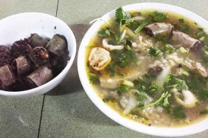 Ăn vặt Cháo Lòng 20K - Cống Quỳnh