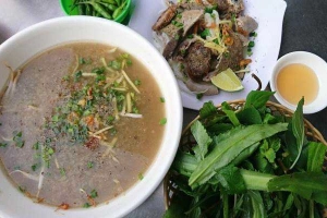 Ăn vặt Cháo Lòng 408