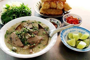 Ăn vặt Cháo Lòng & Gỏi Cuốn