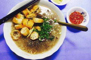 Ăn vặt Cháo Lòng Lề Đường