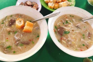 Ăn vặt Cháo Lòng Mắt & Cá - Phạm Hùng