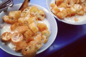 Ăn vặt Cháo Quẩy, Bánh Bao, Bánh Giò - Yên Thế